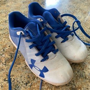 Boys size 12 Under Armour baseball cleats